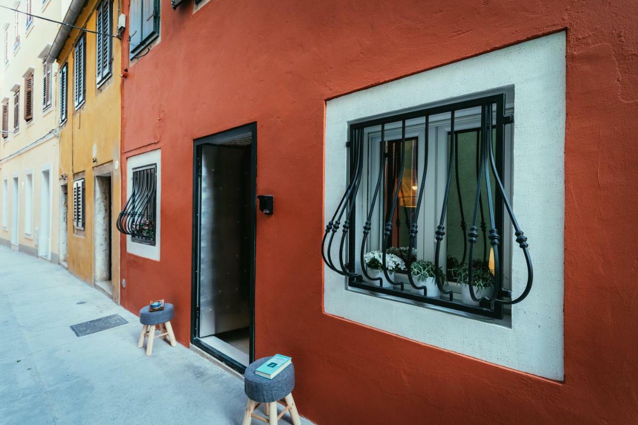 Em Kastelo Zadar Apartment ภายนอก รูปภาพ